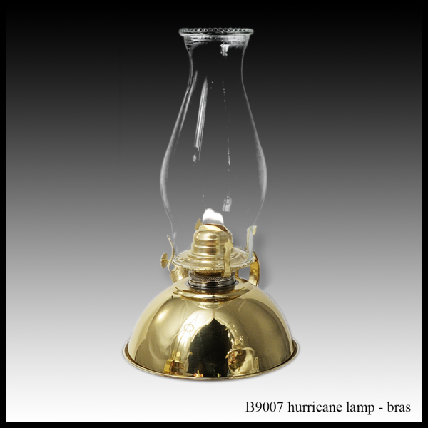 B9007 Hurricane Lantern – brass